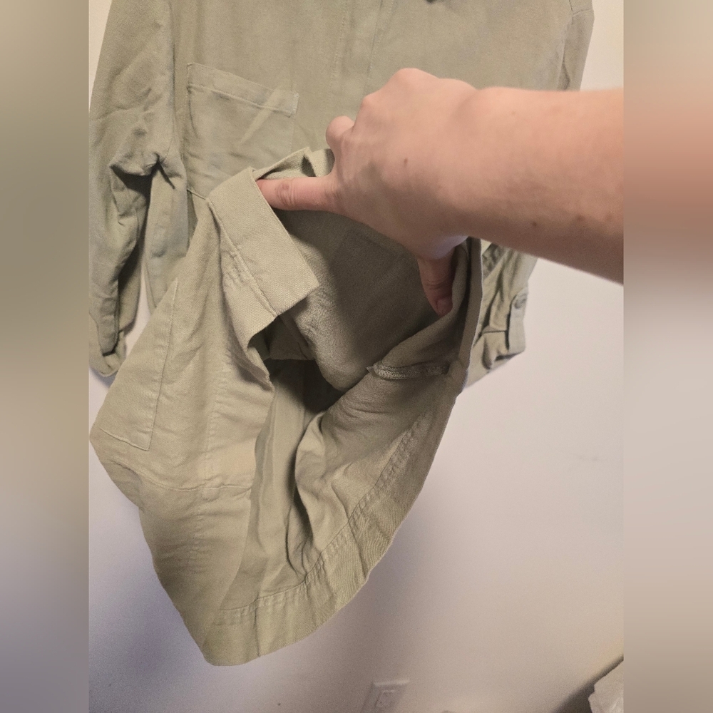 Monrow Twill Pocket Dress Light Olive Green - Picture 12 of 12